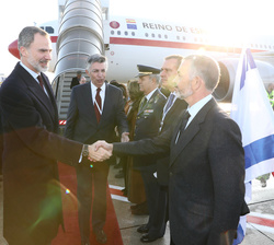 Su Majestad el Rey a su llegada al Aeropuerto Internacional Ben Gurión